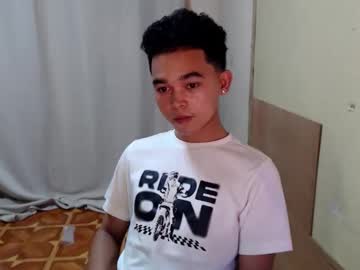 Live cam boy Xxasiankurt – Hot Male Cams