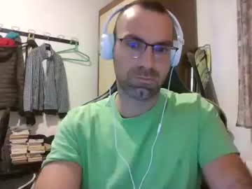 Live cam boy Yellow_medickcine – Hot Male Cams