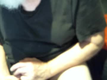 Yellowsnakes • beard • 73y • Canada ? ?? ?? • public