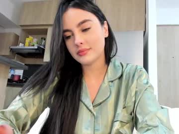 Live cam boy Yenifer016, 25 yrs – Hot Male Cams