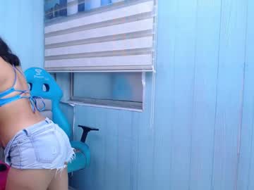 yeri_petite - Free Live Cam Model Online