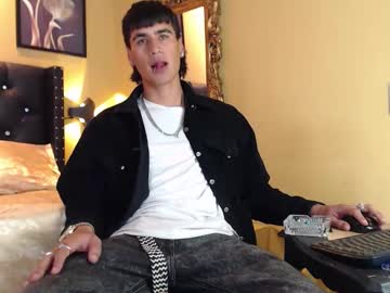 Live cam boy Yerk_dan, 21 yrs – Hot Male Cams