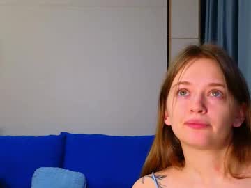 Younona live cam profile photo