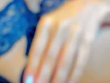 Yourastral • legs • 28y • ?fantasy universe? • public