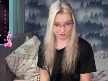 Yourjessy • lovense • 24y • Poland • public