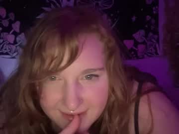 Yourthickgingergoddess • redhead • 0y • Ohio, United States • public