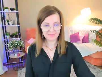 Youruniverser • nonude • wonderful world • public