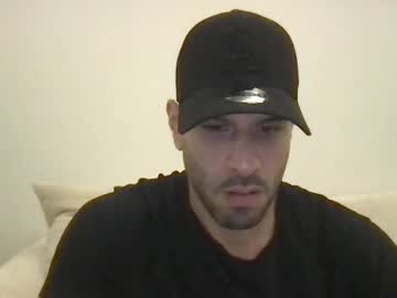 Live Male Performer yul53 – profile photo, streaming now