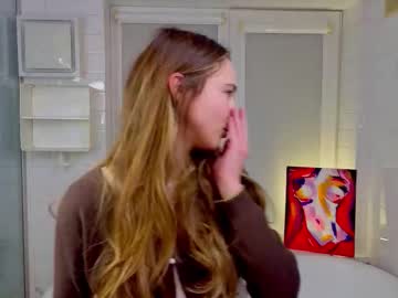 Yummyemiily live cam profile photo