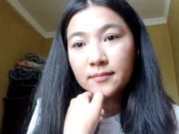 Live cam boy Yuonneaquilar, 18 yrs – Hot Male Cams