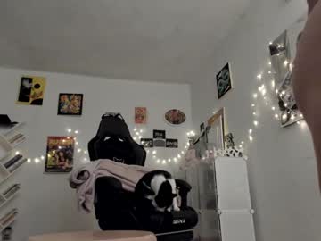 Yury Sun • pantyhose • 27y • colombia • public