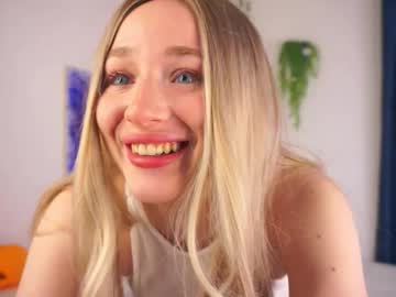 Yuyukiss • young • 18y • North Holland, The Netherlands • public