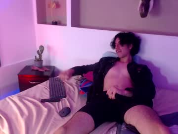 zack__phantom - Live Cam Model Online on Ted's Cam Directory
