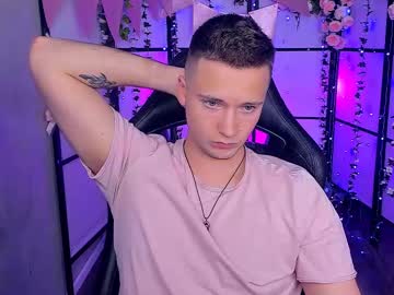 zackhandsome - Live Cam Model Online on Ted's Cam Directory