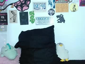 Zara Floresxx • latina • 23y • Somewhere in the world. • public