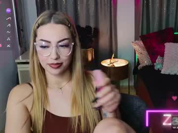 Zarasplayground live cam profile photo — HD — booty — age 0 — Budapest, Hungary