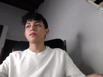 Zarekneo • 18 • 19y • Colombia • public