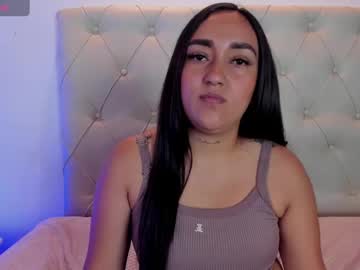 Zoe_cb1 • new21y • Medellin • public