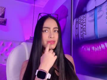 Zoelexy live cam profile photo