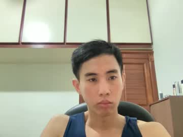 Live cam boy Zseszsesz – Hot Male Cams