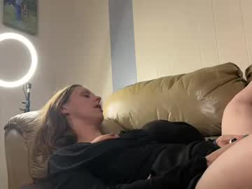 8inhard4u82 live cam preview — couple — age 46