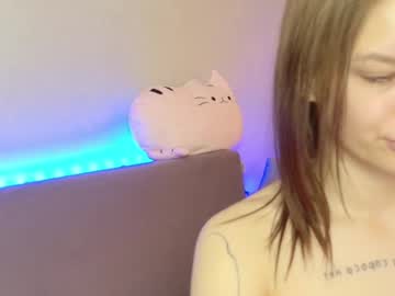 Live Cams _ur_shy_bambi, 19 yrs - Chaturbate Live