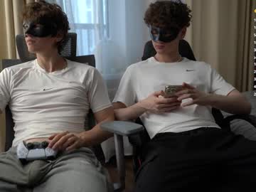 Live cam boy Adam_21cm, 20 yrs – Hot Male Cams