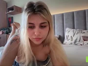 Ah Hazyy live cam preview — new — age 19