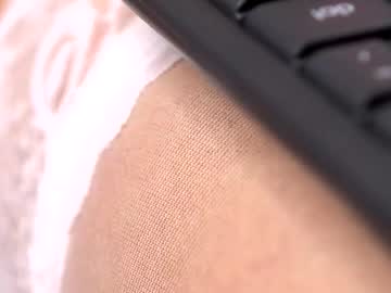 Live cam boy Aishleybee – Hot Male Cams