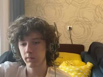 Alek Trika live cam preview — HD — new — age 18