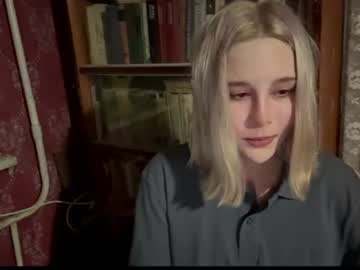 Alice Wx live cam preview — HD — new — age 0