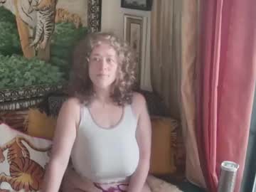 Live Milf Arielabai, 37 yrs – Hot Milf Cams