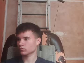 Live cam boy Arvyn_, 18 yrs – Hot Male Cams