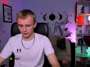 Live cam boy Astren_villo, 19 yrs – Hot Male Cams