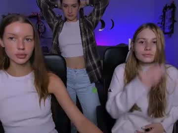 Live Cams Ava_gllow, 22 yrs - Chaturbate Live