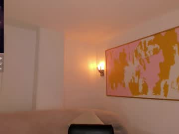 Live Feet Fetish Performer Bellathompsonx_, 24 yrs - Ted's Cam Directory