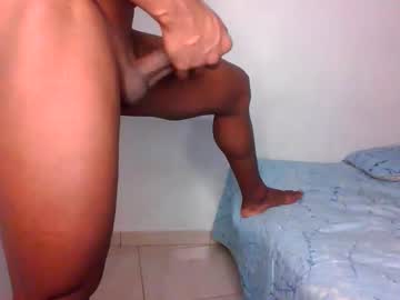 Live cam boy Blackandwhite1_, 22 yrs – Hot Male Cams