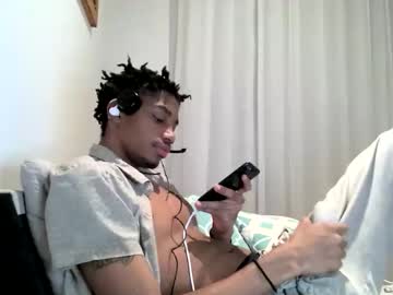 Live cam boy Blackbulltitus, 22 yrs – Hot Male Cams