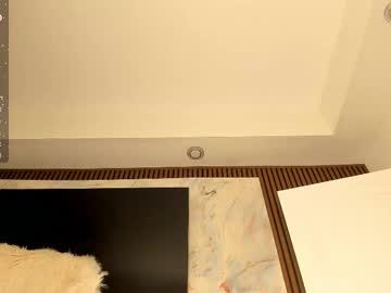 Live cam boy Blackmilk_01, 21 yrs – Hot Male Cams