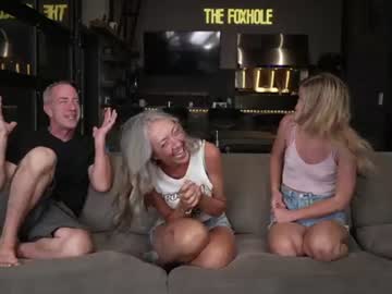 Blondefoxsilverfox Chaturbate cam profile