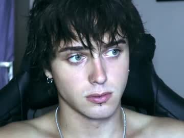 Live cam boy Boyfromanothercity, 25 yrs – Hot Male Cams