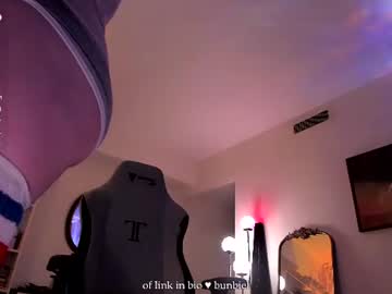 Bunbiel live cam preview — HD — redhead — age 99