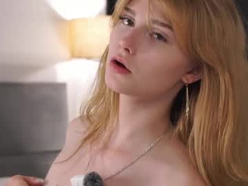 Live cam preview of candicemedine