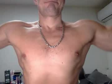 Live cam boy Capt_oliver – Hot Male Cams