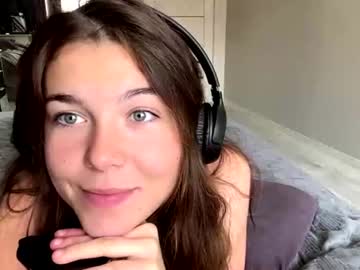 Live Cams Carolynnsobey, 19 yrs - Chaturbate Live