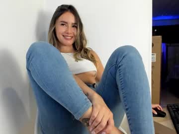 Live Feet Fetish Performer Cattaleya_rose, 22 yrs - Ted's Cam Directory