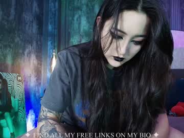 Live cam boy Charlotte_germanotta_, 27 yrs – Hot Male Cams