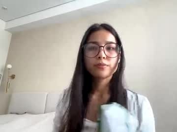 Live cam boy Christinebrillhart, 19 yrs – Hot Male Cams