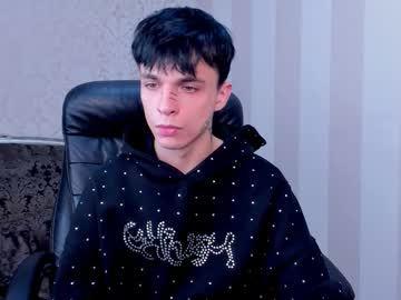 Live cam boy Clarkbev, 18 yrs – Hot Male Cams