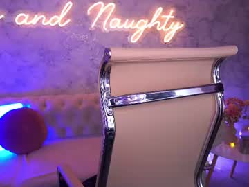 Curlycandyxx live cam preview — HD — bigboobs — age 25